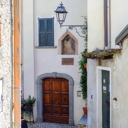 Casa Mina - By Myhomeincomo