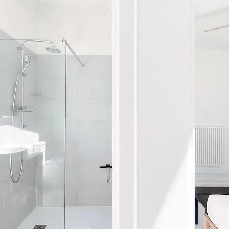 Casa Mina - By Myhomeincomo Apartment