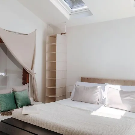 Apartment Casa Mina - By Myhomeincomo *