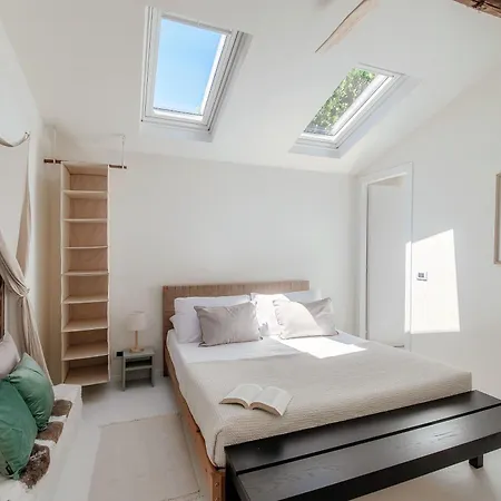 Apartment Casa Mina - By Myhomeincomo